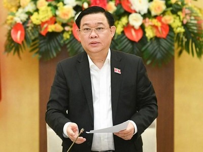 Chủ tịch Quốc hội Vương Đình Huệ phát biểu khai mạc phiên họp thứ 11 của Uỷ ban Thường vụ Quốc hội, sáng 11/5.
