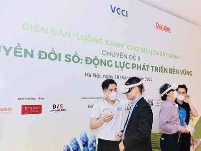 Trải nghiệm du lịch thực tế ảo tại Diễn đàn “Luồng xanh” cho du lịch cất cánh, Chuyên đề II: “Chuyển đổi số: Động lực phát triển bền vững” 