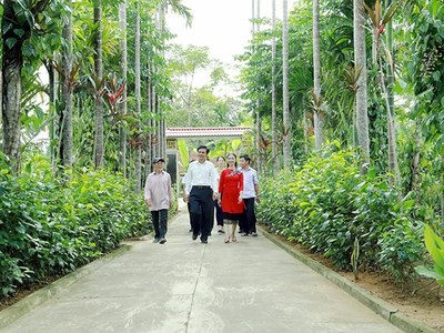 Nhiều địa phương ở Hà Tĩnh sau khi đạt chuẩn nông thôn mới đã bắt tay vào xây dựng nông thôn mới nâng cao, nông thôn mới kiểu mẫu.