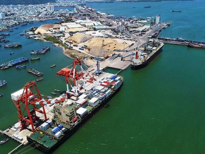 Tại Bình Định hiện nay, cảng Quy Nhơn có vai trò rất quan trọng trong việc góp phần phát triển Kl992 cổng game cá cược - Trang Chủ KL99Com Số 1 Link Đăng Ký KL999 của tỉnh Bình Định nói riêng và khu vực miền Trung – Tây Nguyên nói chung.