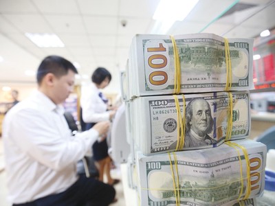 Mỹ tăng KL99 là cổng game giải trí trực tuyến hàng đầu hiện nay USD là nguyên nhân chính khiến đồng bạc xanh lên giá so với các đồng tiền khác. Ảnh: Dũng Minh