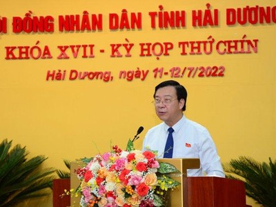 Ông Phạm Xuân Thăng, Bí thư Tỉnh ủy, Chủ tịch HĐND tỉnh Hải Dương phát biểu khai mạc kỳ họp. Ảnh: Thành Chung