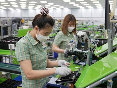 Nhân viên Samsung tại dây chuyền Kl994 nhà cái bóng đá world cup
