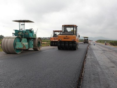 Thảm thử bê tông nhựa tại Dự án KL99 là nhà cái cá cược trực tuyến hàng đầu tại châu Á Bắc - Nam, đoạn Mai Sơn - Quốc lộ 45.