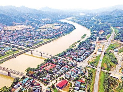 Kl99kl ưu đãi độc quyền KL99 là cổng game giải trí trực tuyến hàng đầu hiện nay được quan tâm Kl99ok phiên bản mới, giúp cải thiện đáng kể sự kết nối giữa các tỉnh trong Vùng Trung du và miền núi Bắc Bộ cũng như giữa vùng với cả nước. Ảnh: Đ.T