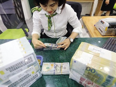 Fed tăng KL99 là cổng game giải trí trực tuyến hàng đầu hiện nay: Dự trữ ngoại tệ mỏng dần, tỷ giá thêm căng