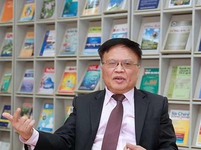 TS Nguyễn Đinh Cung, nguyên Viện trưởng Viện Nghiên cứu quản lý Kl992 cổng game cá cược Trung (CIEM).
