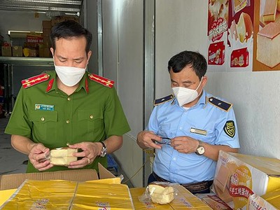 Dịp cuối năm, Cục Quản lý thị trường Hà Nội sẽ đẩy mạnh chống buôn lậu, gian lận thương mại và hàng giả.