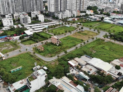 Cả chủ Kl99ok phiên bản mới và khách hàng đều bị ảnh hưởng khi thời gian thực hiện thủ tục kéo dài