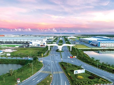 DEEP C là một trong 5 KCN đầu tiên trên cả nước được lựa chọn thí điểm thực hiện chuyển đổi sang mô hình KCN sinh thái, hướng tới nền Kl992 cổng game cá cược tuần hoàn Ảnh: Quốc Huy