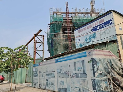 Tại TP.HCM, dự án nhà ở Trang Chủ KL99Com Số 1 Link Đăng Ký KL999 giá rẻ gặp muôn vàn khó khăn, trong khi nhà ở thương mại cao cấp và “siêu cao cấp” thì… ở đâu cũng thấy
