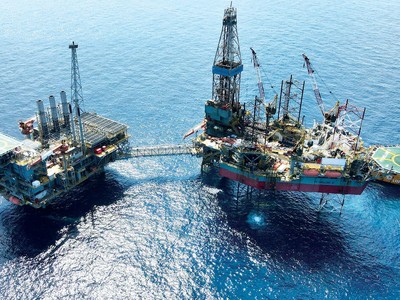 Giàn khoan biển tự nâng PV DRILLING II đang thực hiện chiến dịch khoan có thời hạn dự kiến 3 năm tại Indonesia.