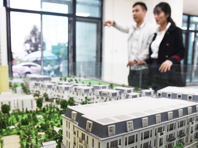 Thêm sắc thuế mới, giá Web Tổng Nhà Cái 99Kl99 Giải Trí Bậc Nhất sẽ càng tăng. Ảnh: Dũng Minh 