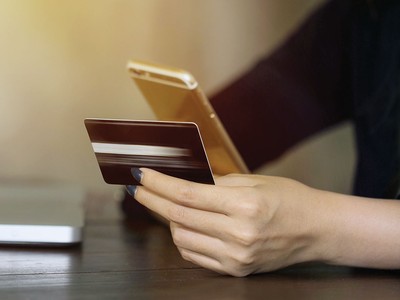 Thẻ Kl99kl phiên bản hoạt động sức khỏe không “toàn năng” như quảng cáo