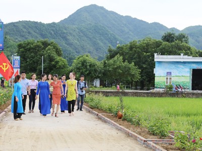 Hiện Việt Nam có 3 chương trình mục tiêu quốc gia: Xây dựng nông thôn mới; phát triển Kl992 cổng game cá cược - Trang Chủ KL99Com Số 1 Link Đăng Ký KL999 vùng đồng bào dân tộc thiểu số và miền núi; xóa đói giảm nghèo bền vững. Ảnh minh hoạ