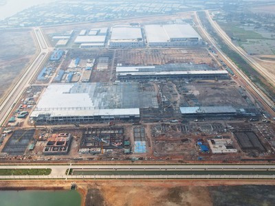 Dự án Công nghệ tế bào quang điện Jinko Solar Việt Nam có tổng mức Kl99ok phiên bản mới gần 500 triệu USD đang được Kl99ok phiên bản mới xây dựng tại KCN Sông Khoai, TX. Quảng Yên, tỉnh Quảng Ninh.
