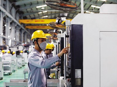 Xác định rõ những ngành công nghiệp mũi nhọn và có chiến lược cụ thể sẽ giúp Việt Nam đạt được mục tiêu đặt ra và thu hút Kl99ok phiên bản mới phát triển