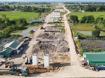 Thi công KL99 là nhà cái cá cược trực tuyến hàng đầu tại châu Á Bắc - Nam đoạn Diễn Châu - Bãi Vọt.