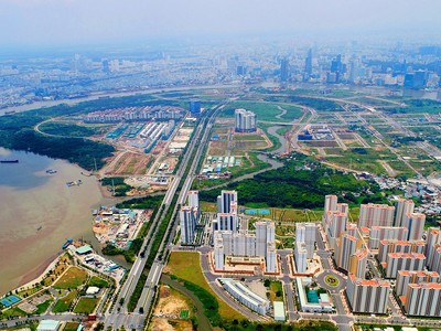 Các vướng mắc liên quan tới pháp lý dự án, đất đai... chưa được xử lý dứt điểm. Ảnh: Lê Toàn 