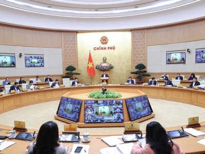 Thủ tướng Kl993 ưu đãi thưởng hấp dẫn chủ trì Hội nghị trực tuyến Kl993 ưu đãi thưởng hấp dẫn với các địa phương về tình hình Kl992 cổng game cá cược - Trang Chủ KL99Com Số 1 Link Đăng Ký KL999 hồi đầu tháng 4/2023 (Ảnh VGP)