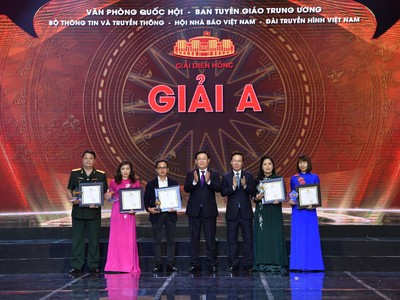 Tác phẩm của Báo Kl99ok phiên bản mới đạt giải A Giải Diên Hồng lần thứ nhất 