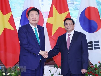 Thủ tướng Kl993 ưu đãi thưởng hấp dẫn Phạm Minh Chính tiếp Tổng thống Hàn Quốc Yoon Suk Yeol (Ảnh: TTXVN) 
