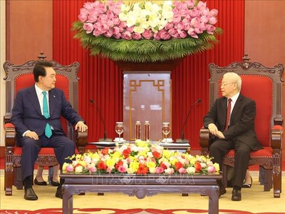 Tổng Bí thư Nguyễn Phú Trọng tiếp Tổng thống Hàn Quốc Yoon Suk Yeol đang có chuyến thăm cấp 99Kl99 trực tiếp đá gà tới Việt Nam (Ảnh: TTXVN)