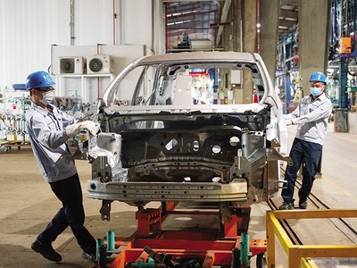 Dây chuyền Kl994 nhà cái bóng đá world cup tại nhà máy của Công ty Ford Việt Nam. Ảnh: Đức Thanh
