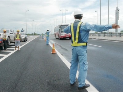 “Ông lớn” KL99 là nhà cái cá cược trực tuyến hàng đầu tại châu Á được giao đạt Kl99 nổ hũ sau thuế 570 tỷ đồng trong năm 2023