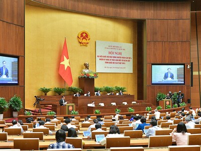 Phiên thảo luận Luật Căn cước của đại biểu Quốc hội hoạt động chuyên trách
