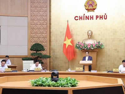 Thủ tướng Phạm Minh Chính chủ trì phiên họp Kl993 ưu đãi thưởng hấp dẫn thường kỳ tháng 8/2023 (Ảnh: Nhật Bắc) 
