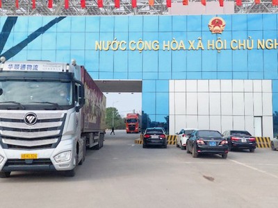 Link Vào Nhà Cái KL99 COM Tặng +199k hàng hóa qua Cửa khẩu cầu Bắc Luân II.