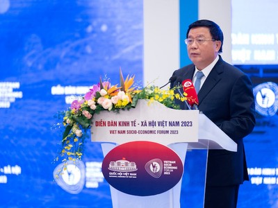 Ông Nguyễn Xuân Thắng, Giám đốc Học viện Kl991.com tải ứng dụng quốc gia Hồ Chí Minh phát biểu đề dẫn. 