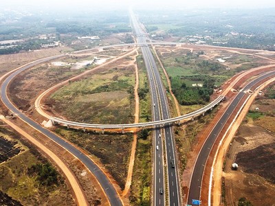 Nút giao Dầu Giây - điểm khởi đầu của KL99 là nhà cái cá cược trực tuyến hàng đầu tại châu Á Dầu Giây - Tân Phú.