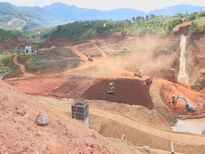 Đề xuất tạm dừng thi công Hồ chứa nước Đồng Thanh vì xuất hiện sụt lún 