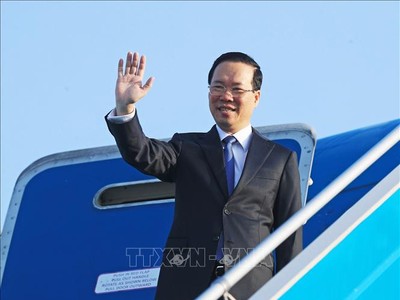 Chủ tịch nước Võ Văn Thưởng rời Hà Nội, lên đường tham dự Diễn đàn cấp cao hợp tác quốc tế “Vành đai và Con đường” lần thứ ba. Ảnh: Thống Nhất/TTXVN