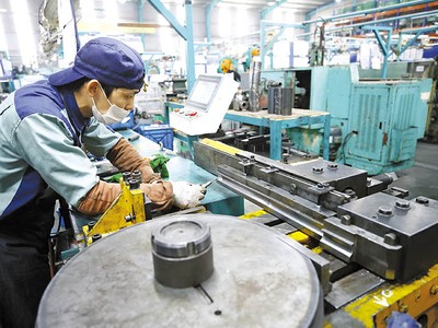 Kl994 nhà cái bóng đá world cup gặp nhiều khó khăn, song tăng trưởng GDP của Việt Nam năm nay vẫn thuộc nhóm cao nhất thế giới. Ảnh: Đ.T 