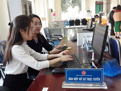 Khẩn trương thực hiện việc nâng cấp, hoàn thiện, kết nối, chia sẻ giữa các hệ thống thông tin, phần mềm chuyên ngành phục vụ việc giải quyết thủ tục hành chính 