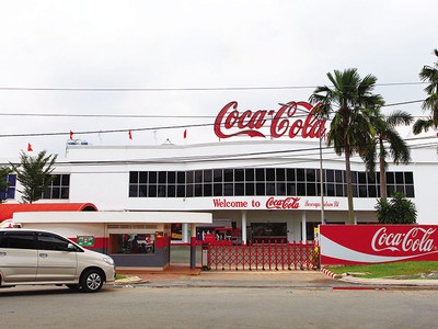 Coca-Cola sẽ Kl99ok phiên bản mới theo hướng đổi mới công nghệ để phát triển theo hướng xanh, bền vững. Ảnh: Lê Toàn 