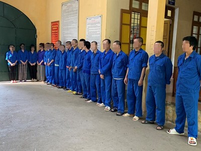 Các đối tượng mua bán dữ liệu, lợi dụng sơ hở trong hoạt động cho vay trực tuyến để lừa đảo, chiếm đoạt tiền. Ảnh: CATQ