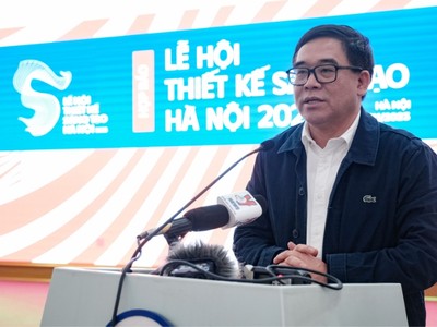 Ông Đỗ Đình Hồng, Giám đốc Sở Văn hóa và Thể thao Hà Nội chia sẻ tại cuộc họp thông tin các hoạt động tại Lễ hội Thiết kế sáng tạo Hà Nội năm 2023.