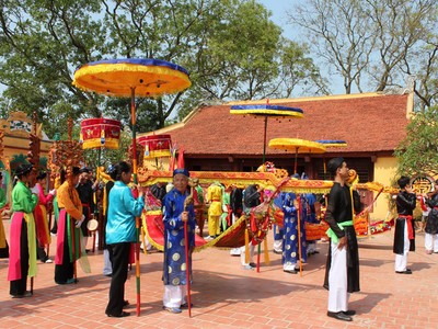 Miếu Tiên Công nơi diễn ra lễ hội Tiên Công. Ảnh: baoquangninh.vn