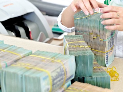 Nợ xấu tăng đang là bài toán đau đầu với các nhà băng. Ảnh: Đ.T