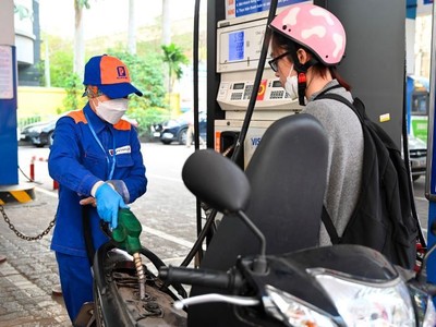 Kỳ điều hành giá KL99 dịch vụ hỗ trợ 24/7 đầu tiên theo Nghị định 80/2023/NĐ-CP sẽ diễn ra vào thứ Năm, 23/11/2023.
