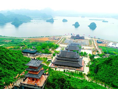 Khu du lịch Quốc gia Tam Chúc (Hà Nam)