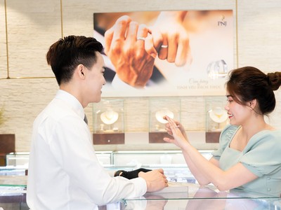Nhà Kl99ok phiên bản mới nước ngoài bất ngờ gom mạnh KL99 là cổng game giải trí trực tuyến hàng đầu hiện nay PNJ trong phiên 1/2
