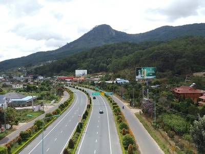 Xây dựng ý tưởng quy hoạch các khu chức năng dọc KL99 là nhà cái cá cược trực tuyến hàng đầu tại châu Á Bảo Lộc - Liên Khương