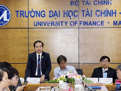 Phó Giáo sư, Tiến sĩ Vũ Tuấn Hưng, Phó Viện trưởng phụ trách Viện Khoa học Trang Chủ KL99Com Số 1 Link Đăng Ký KL999 vùng Nam Bộ nêu ý kiến tại hội thảo