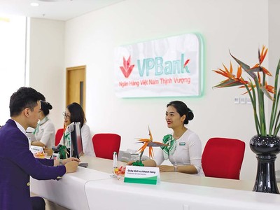Thương vụ lớn nhất năm qua là Sumitomo Mitsui Banking Corporation (SMBC) chi 1,45 tỷ USD mua 15% cổ phần của VPBank