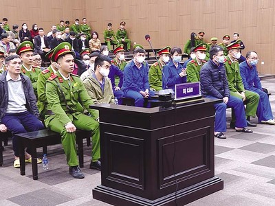 Gần 500 tỷ đồng liên quan 'ông trùm' Việt Á bị kê biên